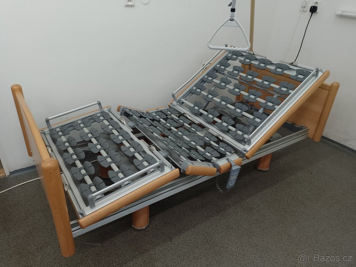 Elektrická polohovací postel Völker, TOP STAV - 6