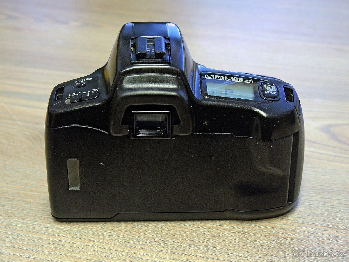 Minolta Dynax 300si + Minolta 35-70 mm - 6