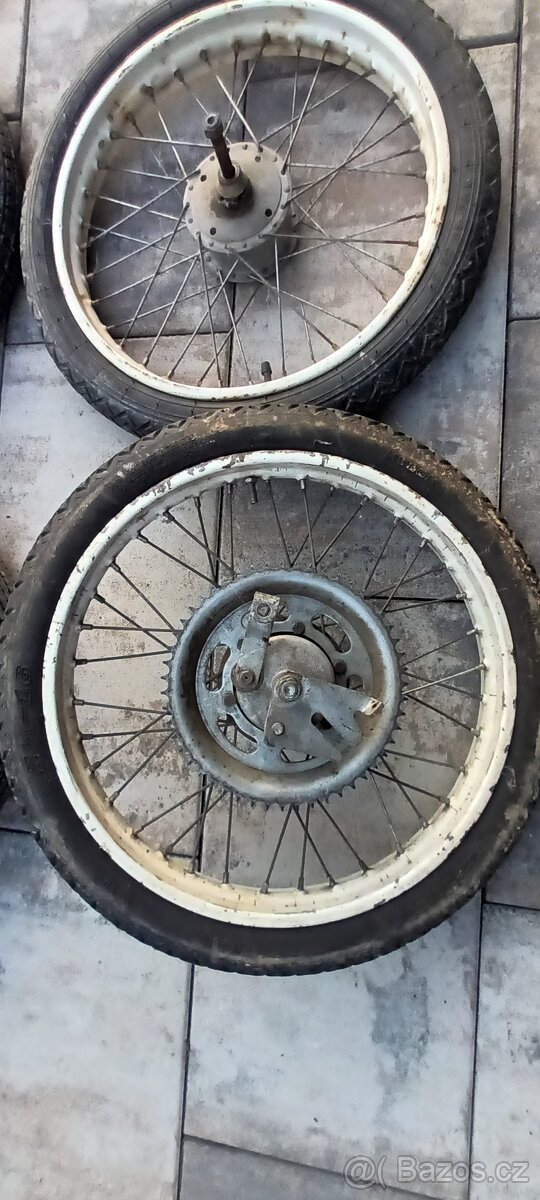 Babetta 210 - kola pár - 6