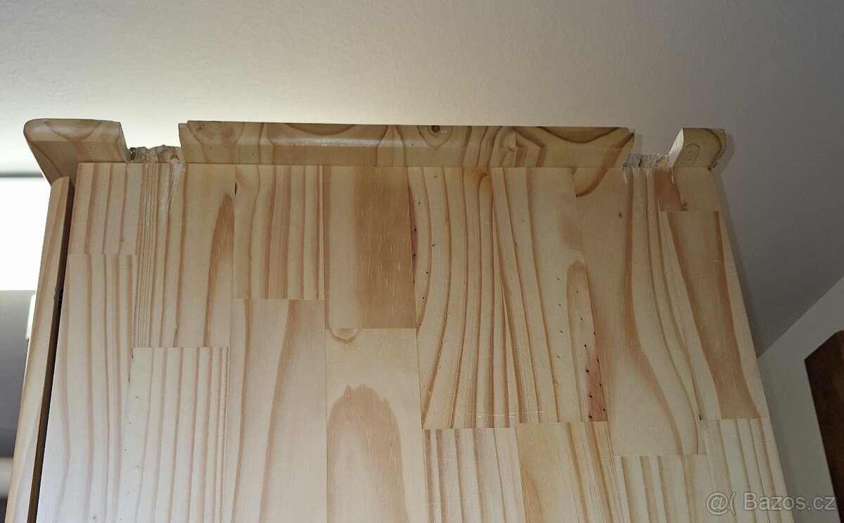 Šatní skříň - 6