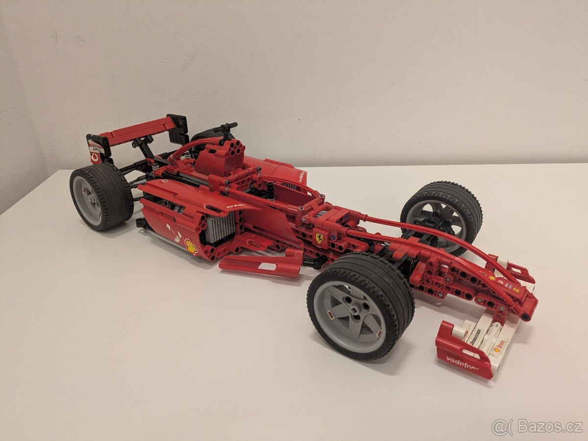 Lego 8386 Ferrari F1 Racer 1:10 - 6