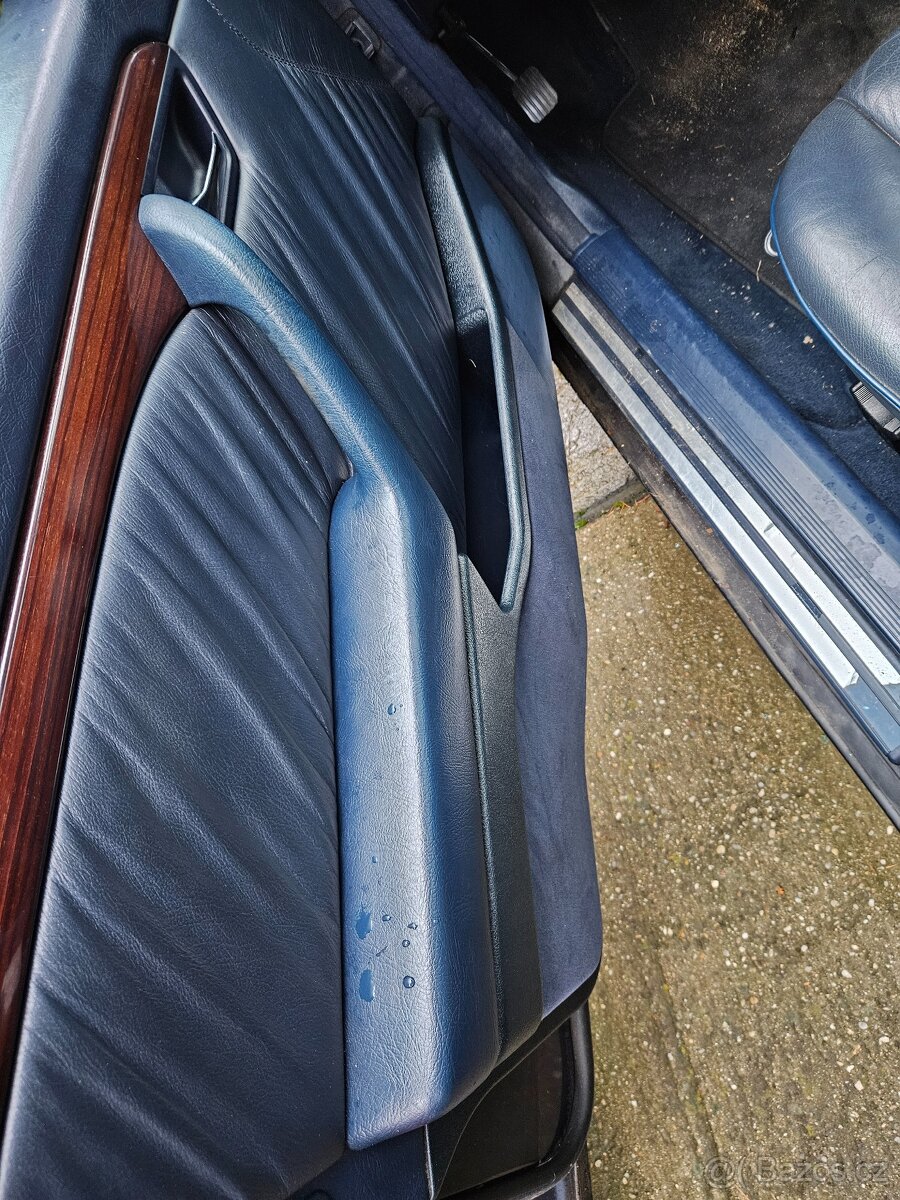 Mercedes C třídy W202 modrá kůže interier - 6
