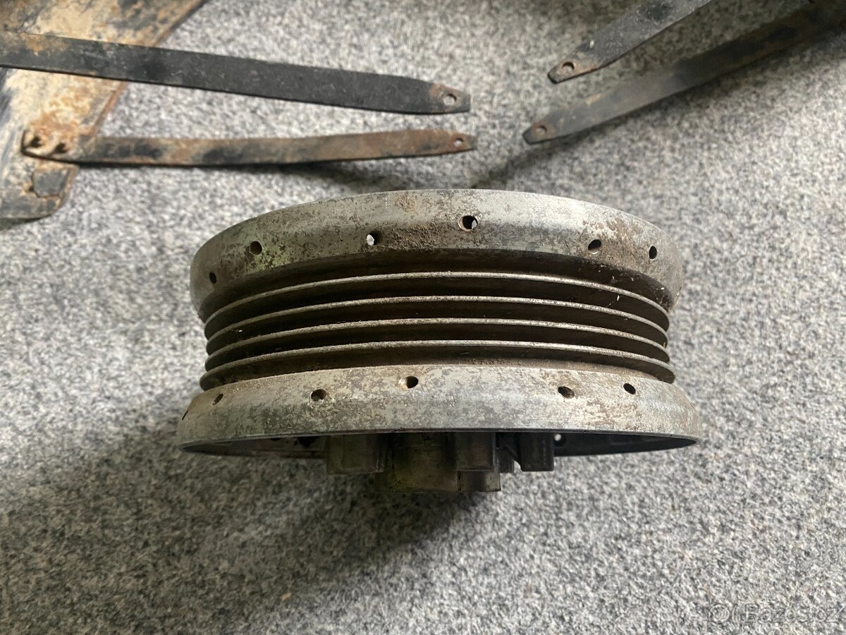 náhradní díly jawa čz blatník střed kola - 6