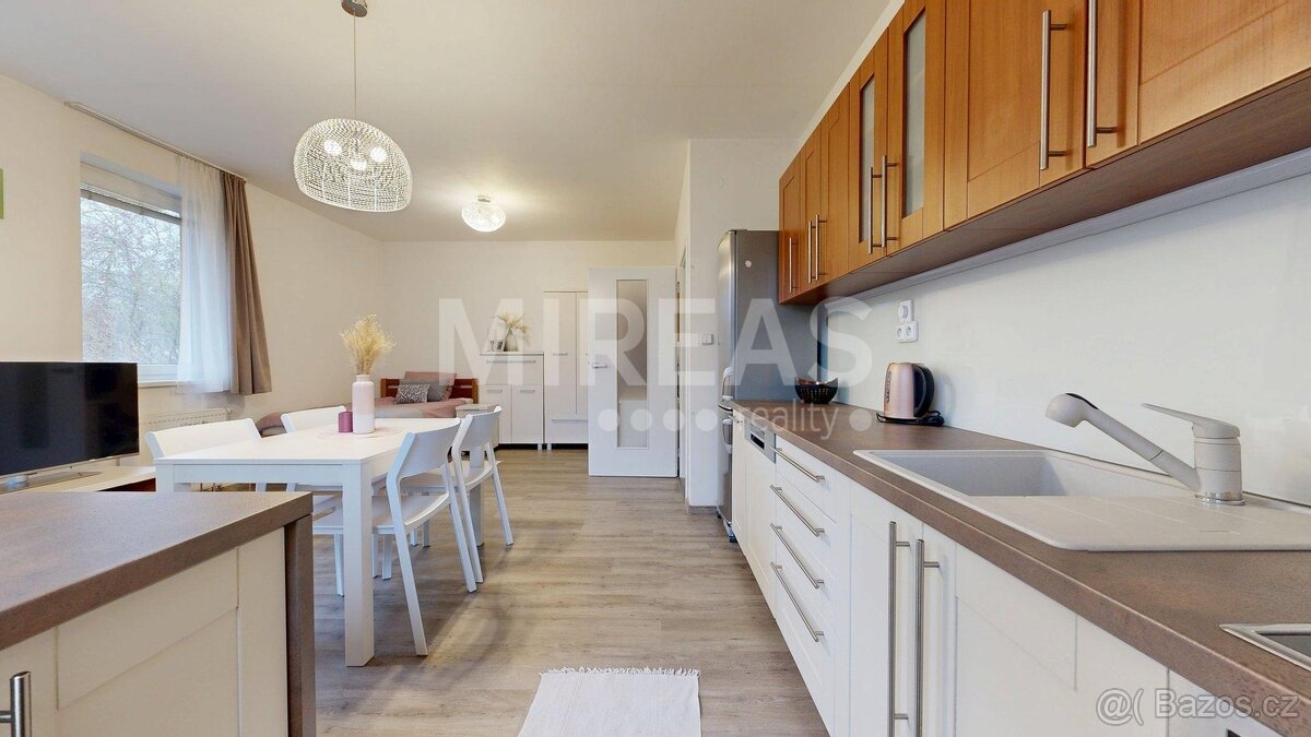 Milovice, prodej bytu 1+1 OV o výměře 42 m2 okr. Nymburk. - 6