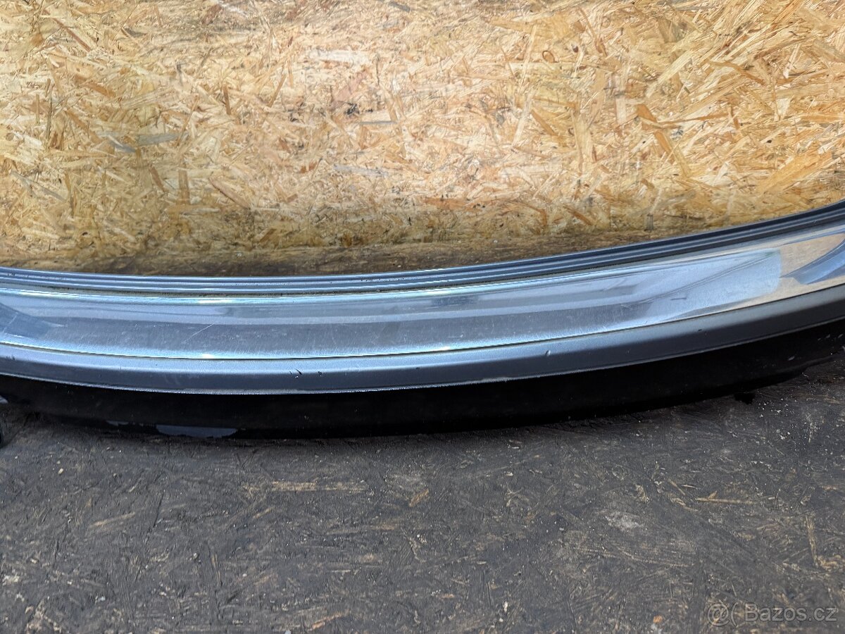 ZADNÍ NÁRAZNÍK VW TOUAREG 7L PŘED. FACELIFT - 6