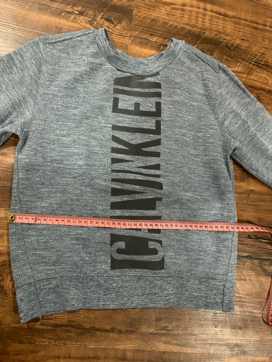 Calvin Klein mikina - 6