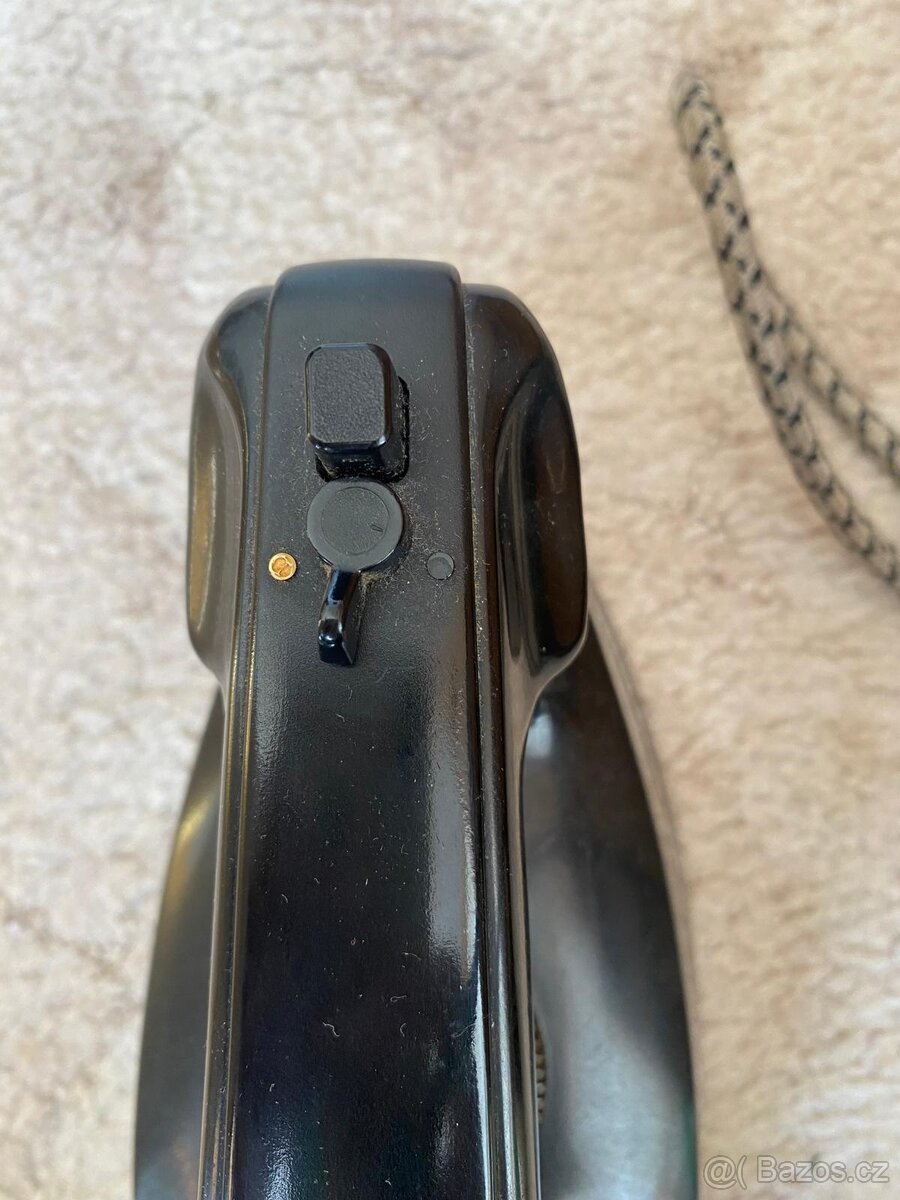 Stará retro žehlička ETA - 6