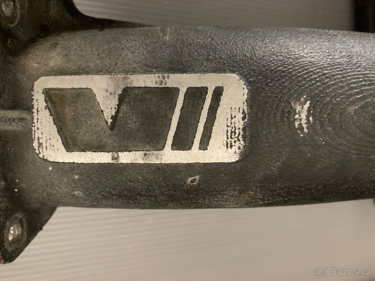 Škoda Fabia S2000 díly motoru - 6