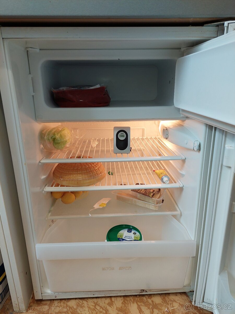 Menší Chladnička s mrazákem ZANUSSI 146L - 6