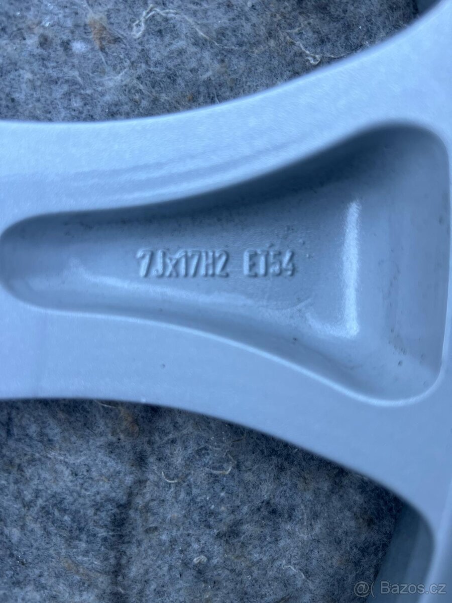 Mercedes B, kola 17" - 6