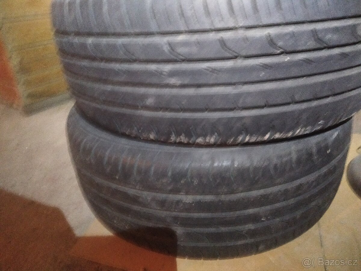 Nokian Continental,215/55/16 - 6