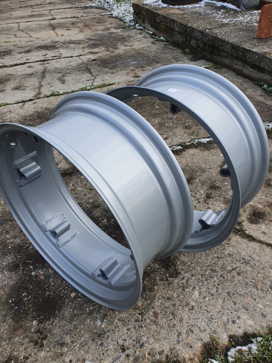 Předni Ráfky - Disky Zetor. - 6