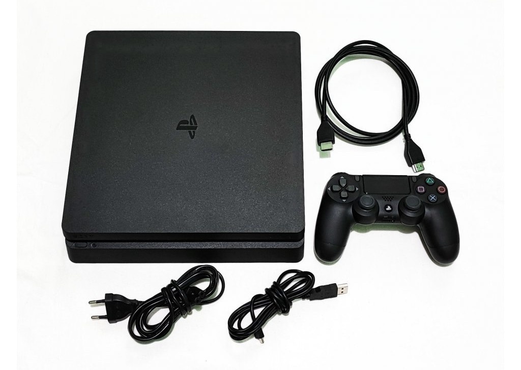 PlayStation 4 Slim 1TB + UNCHARTED 4 - 6