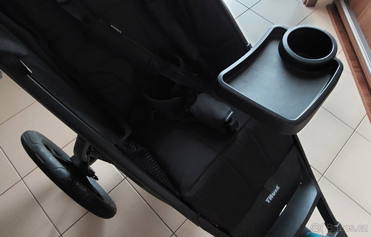 Thule Urban Glide 2 Black on Black - 6