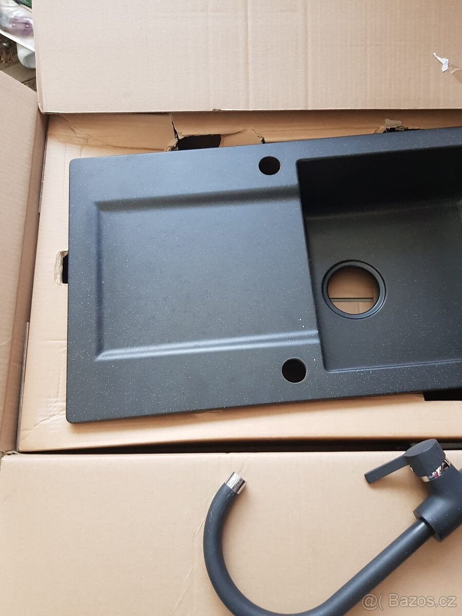 Granitový dřez černý + baterie - 6