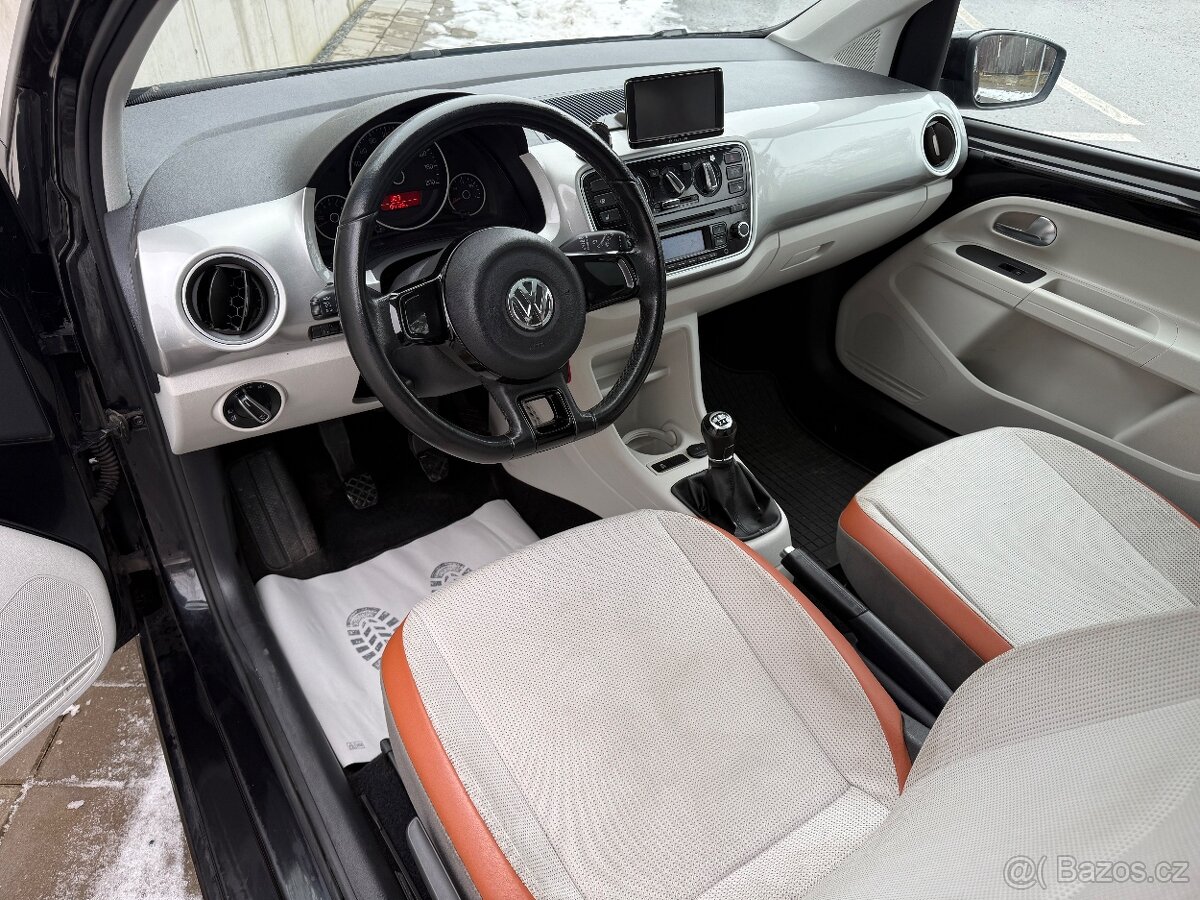 VW UP HIGHLINE - 6