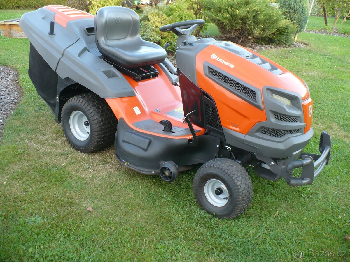 Zahradní traktor HUSQVARNA TC 338 - 6