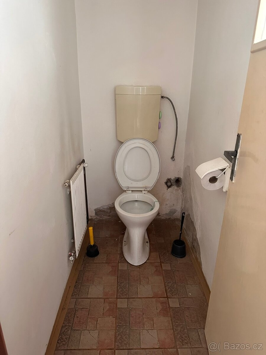 Prodej domu 4+1 Měrůtky - Lutopecny - 6