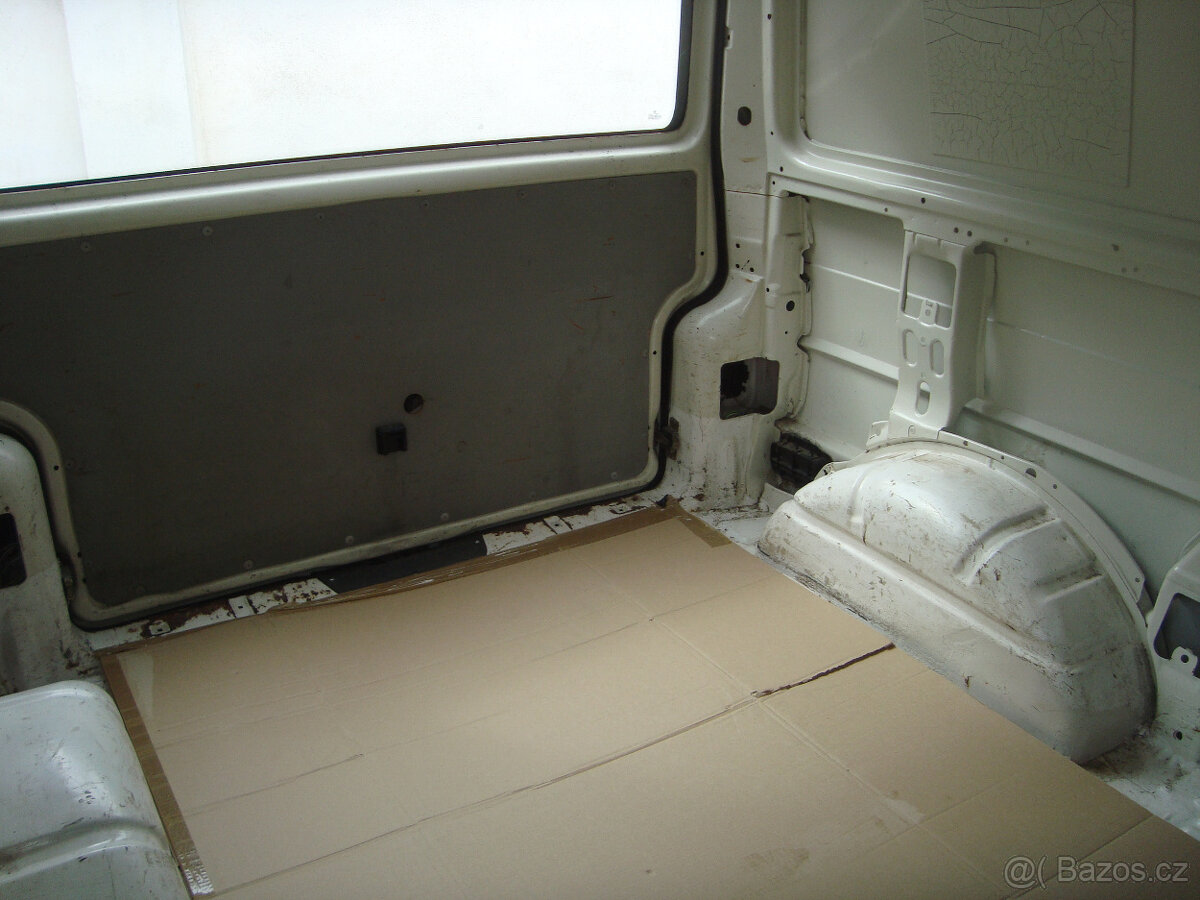 VW Transporter 1,9D - 6
