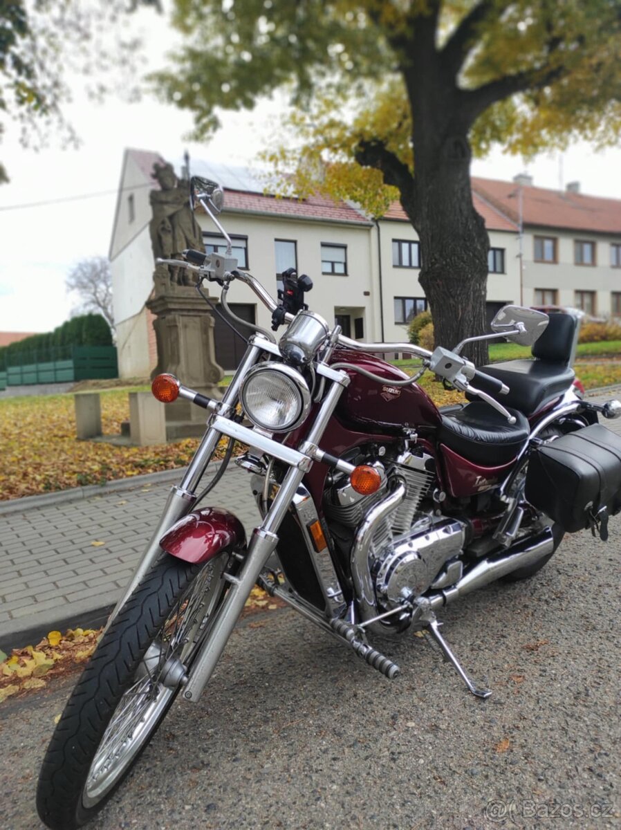 Suzuki Intruder VS800 - 6