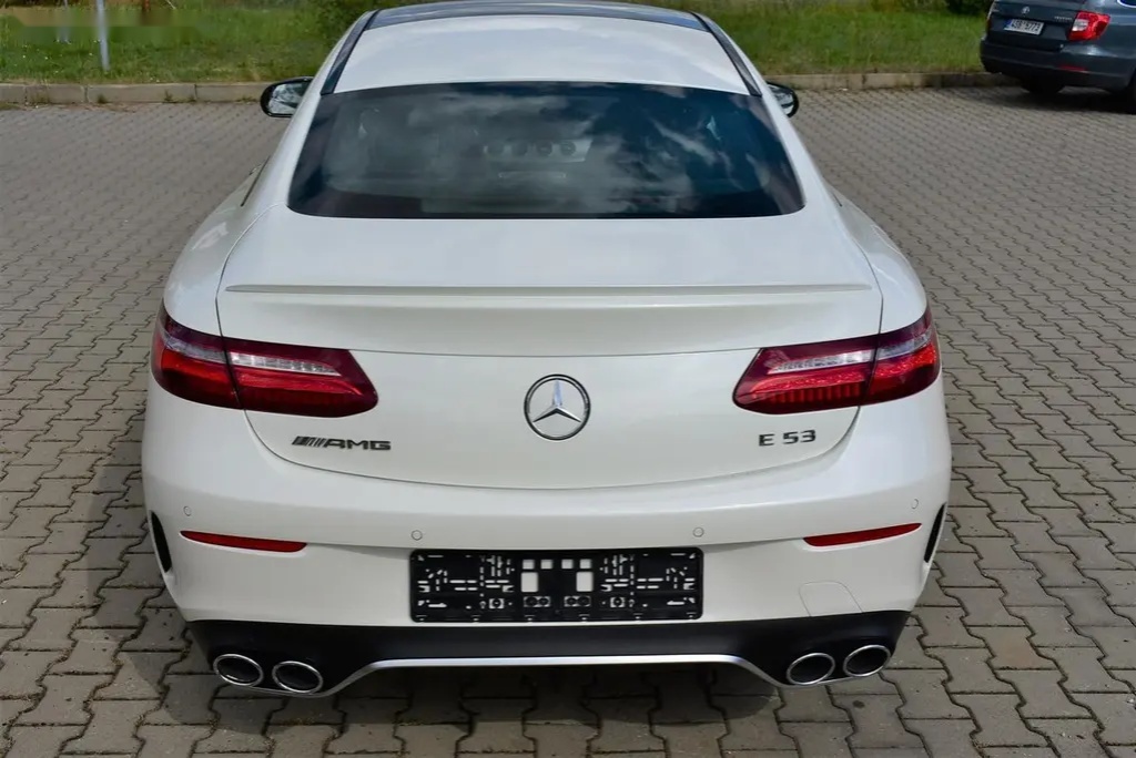 Mercedes-Benz Třídy E, 53 AMG 4M Coupé, Max výbava - 6