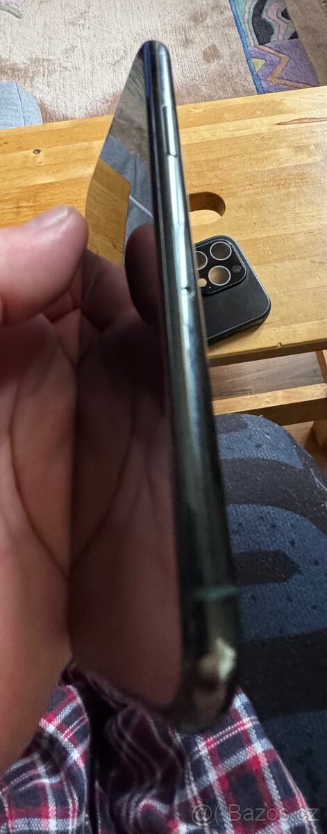 Apple už IPhone 11pro 64gb - 6