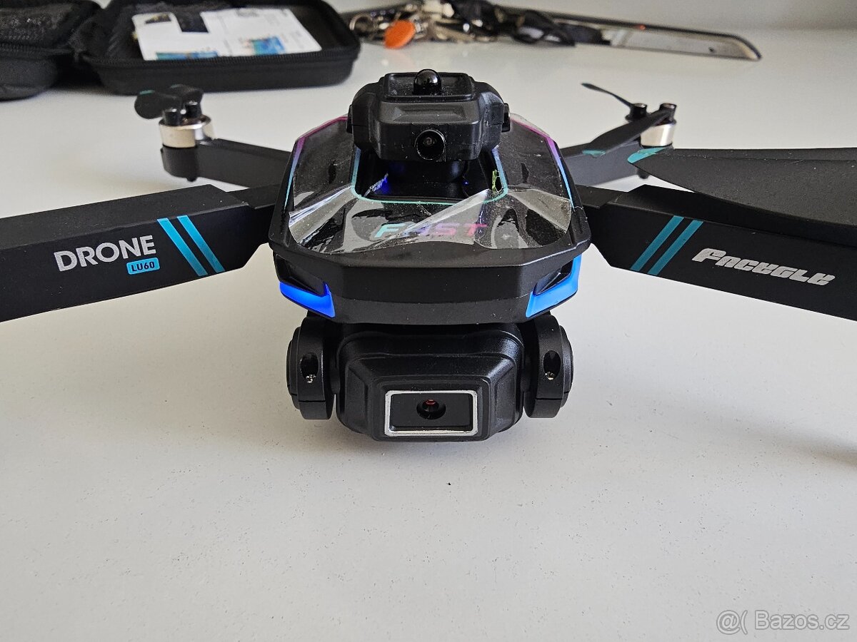 Dron LU60 - 6