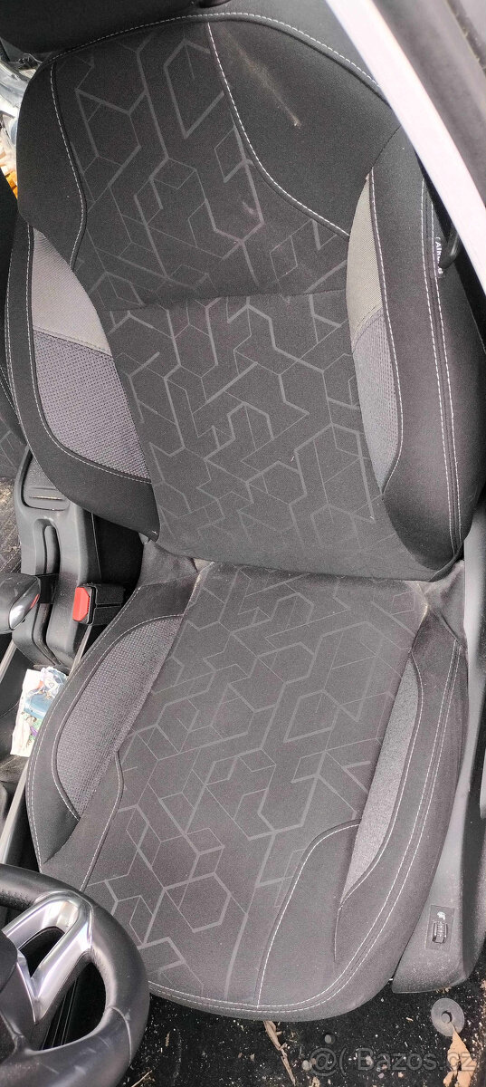 Peugeot 2008, 1.6Hdi, 73kw, BHY, BH02, barva EVL - 6