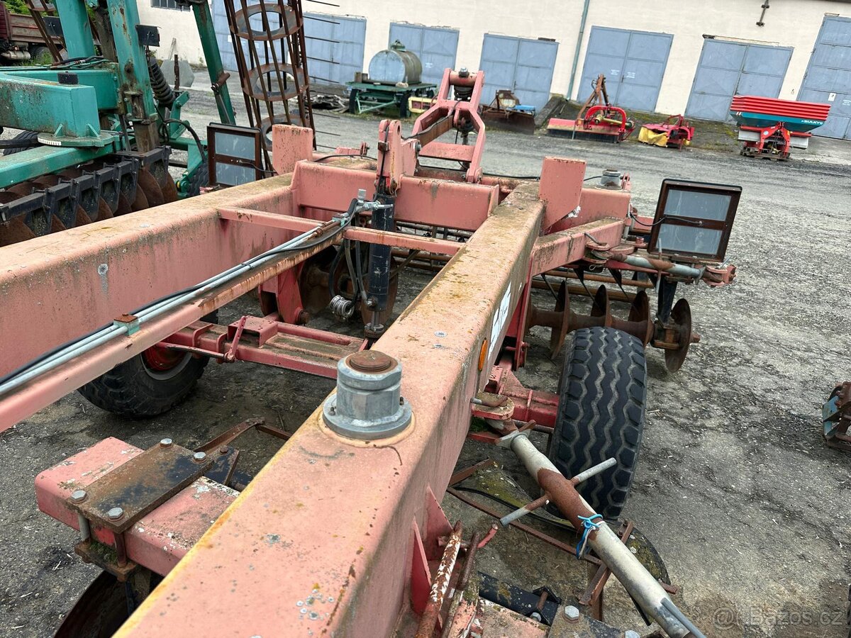 Diskový podmítač SMS Rokycany DB 300 - 6