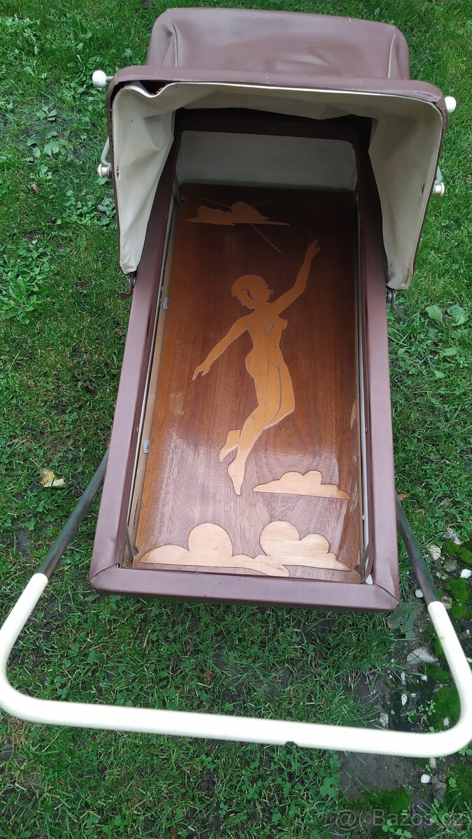 Starý retro kočárek pro panenky - 6