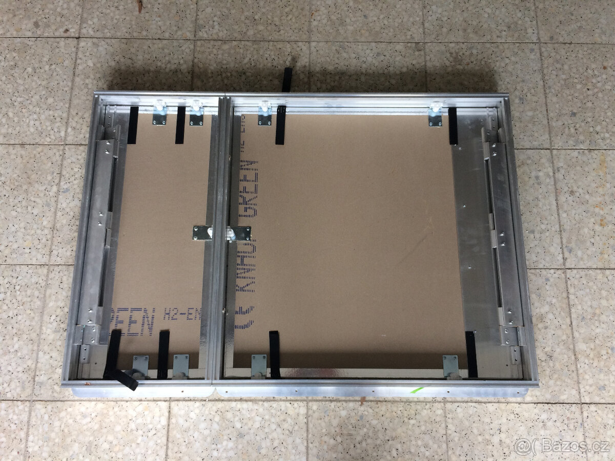 Revizní dvířka pod obklady - 6