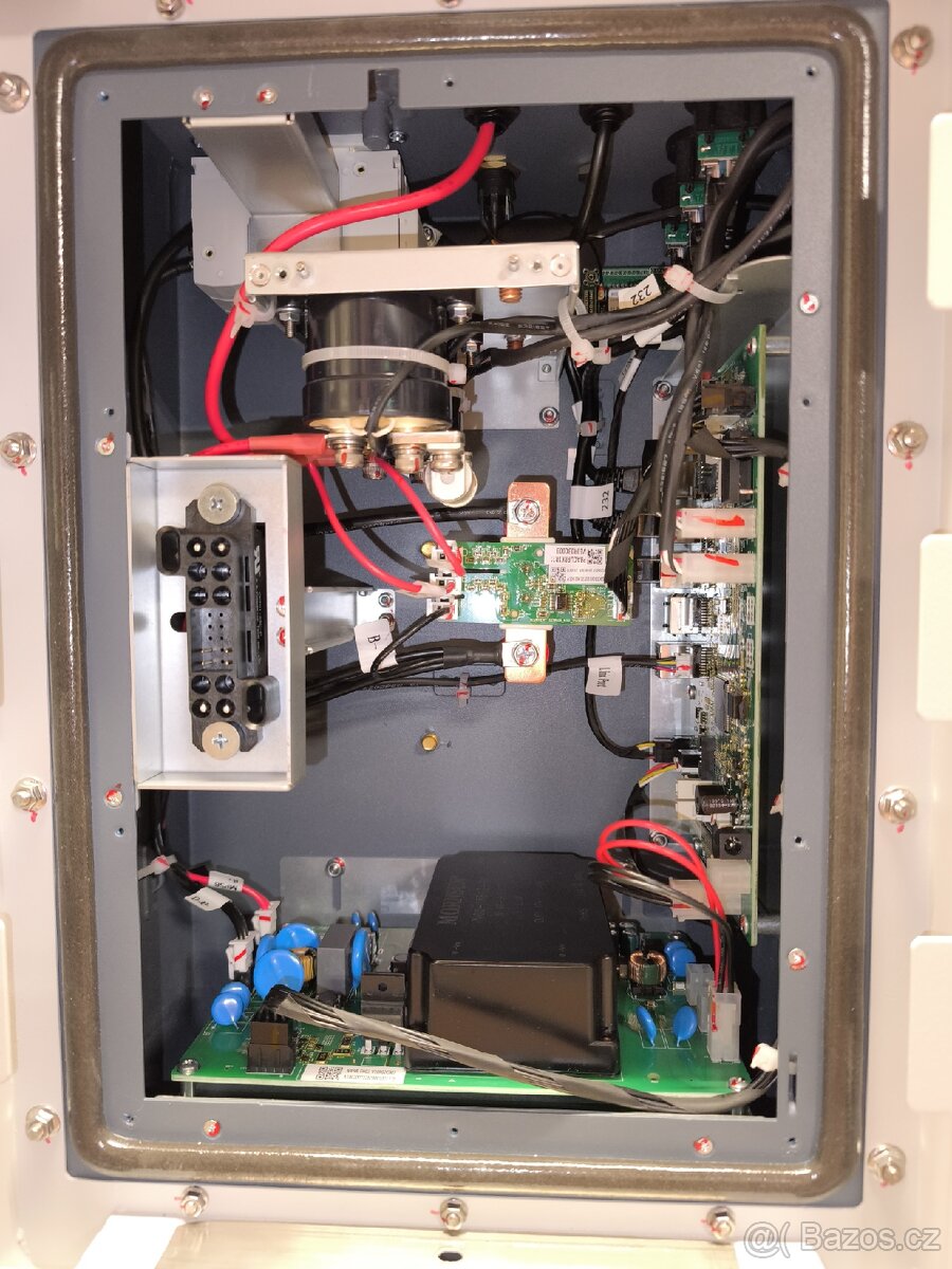 Pylontech BMS nabíječka - 6