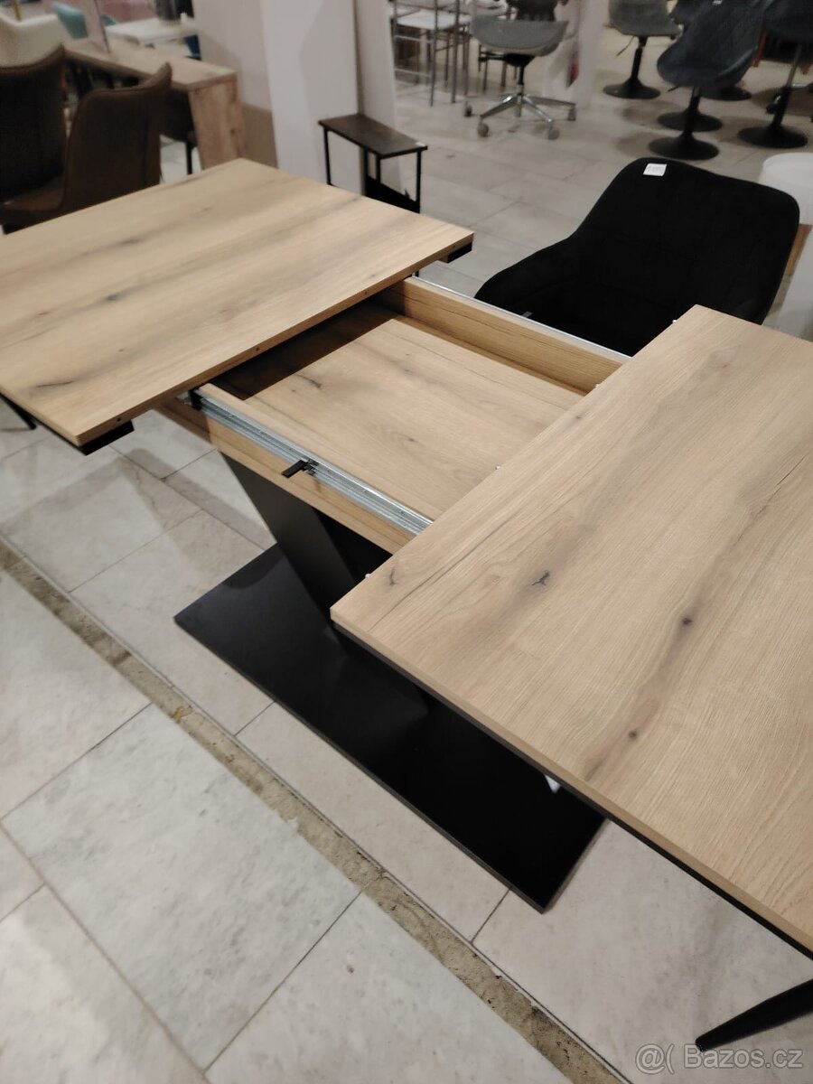 nový rozkládací designový jídelní stůl - 6