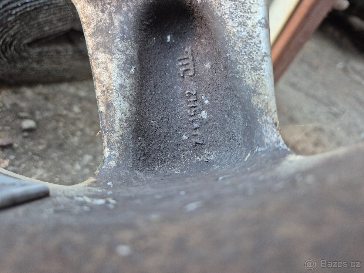 Prodám kola bmw 195 65 r15 - 6