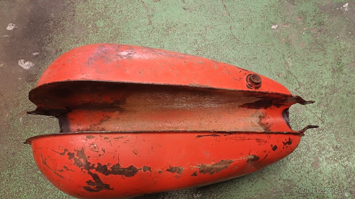 Nádrž ČZ Trial - 6