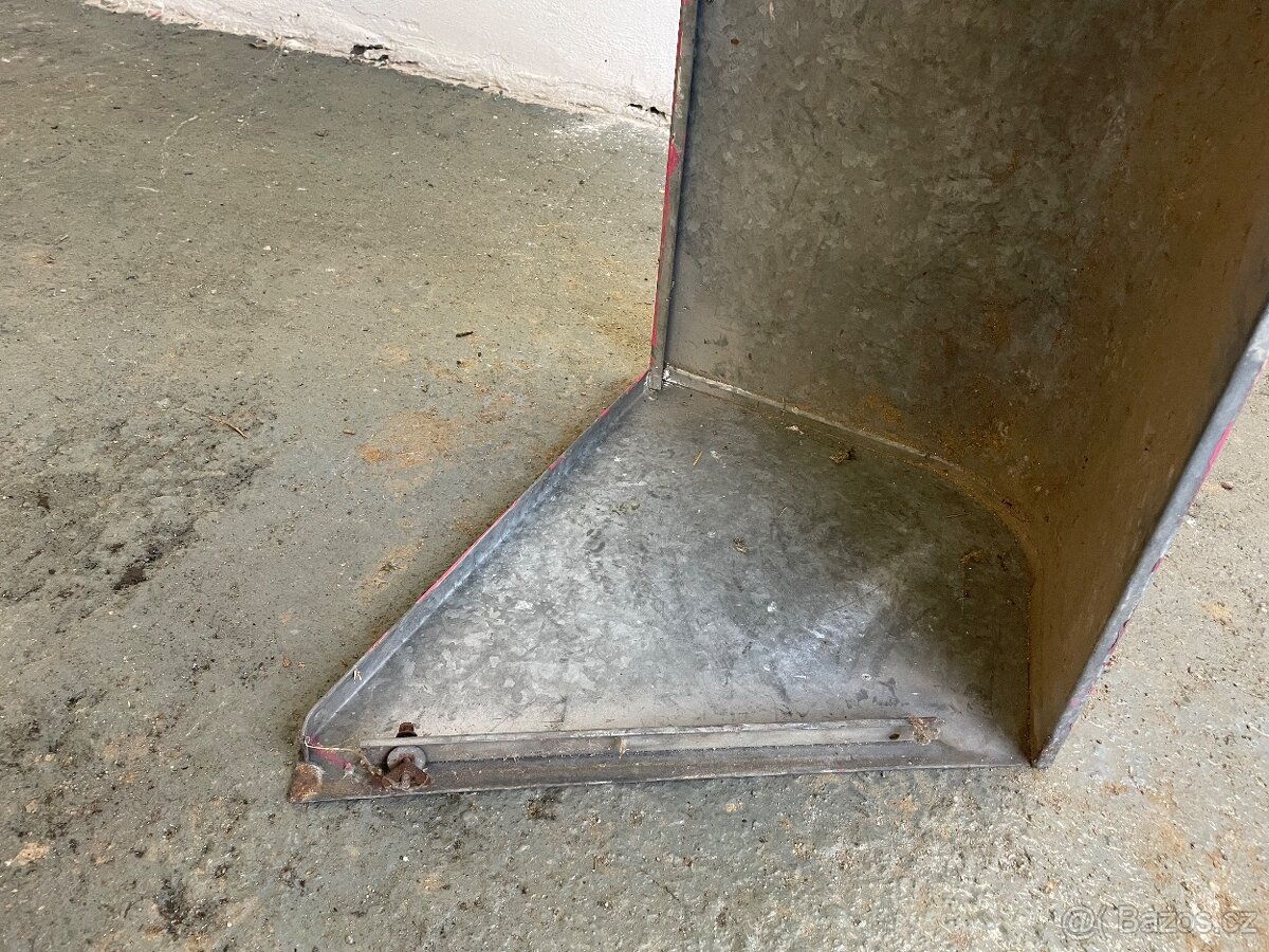 Přídavný kufr na Citroen 2CV - 6