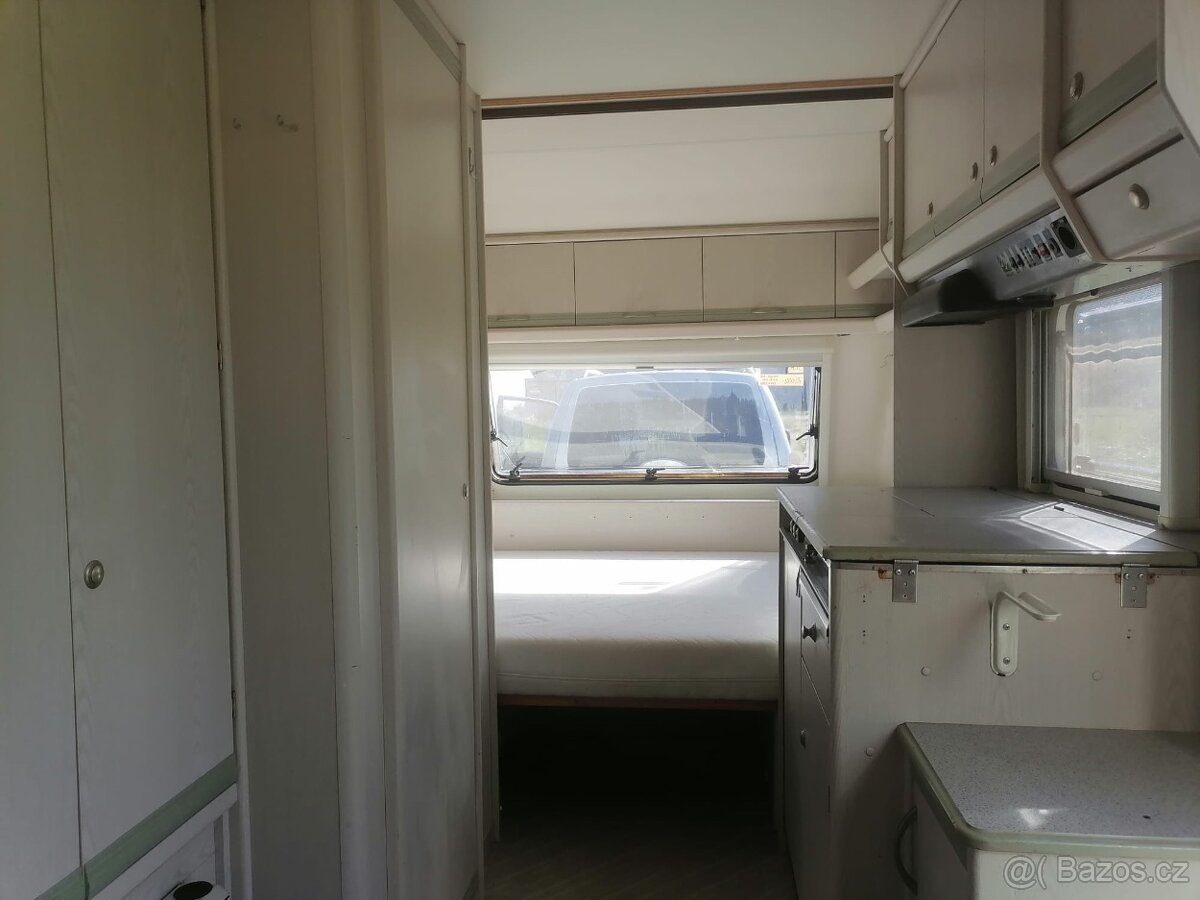 Karavn Knaus, Kuchyňka, Koupelna, Topení - 6