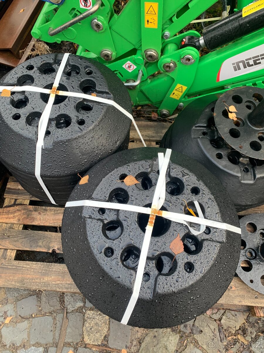 závaží do kol pro traktor Zetor - 6