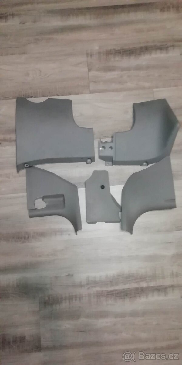 Šedé plasty Golf IV - 6