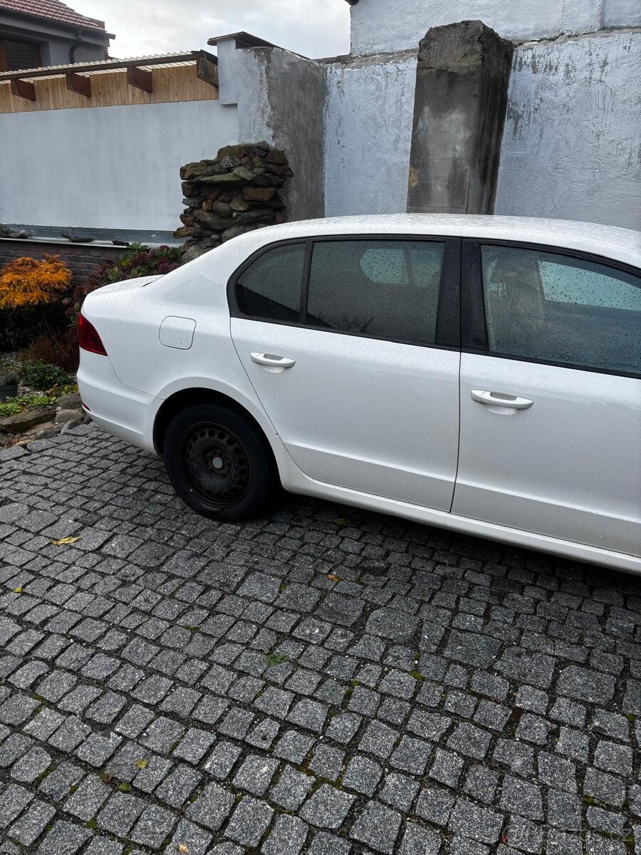 Škoda superb2 2.0tdi 103 kw - 6