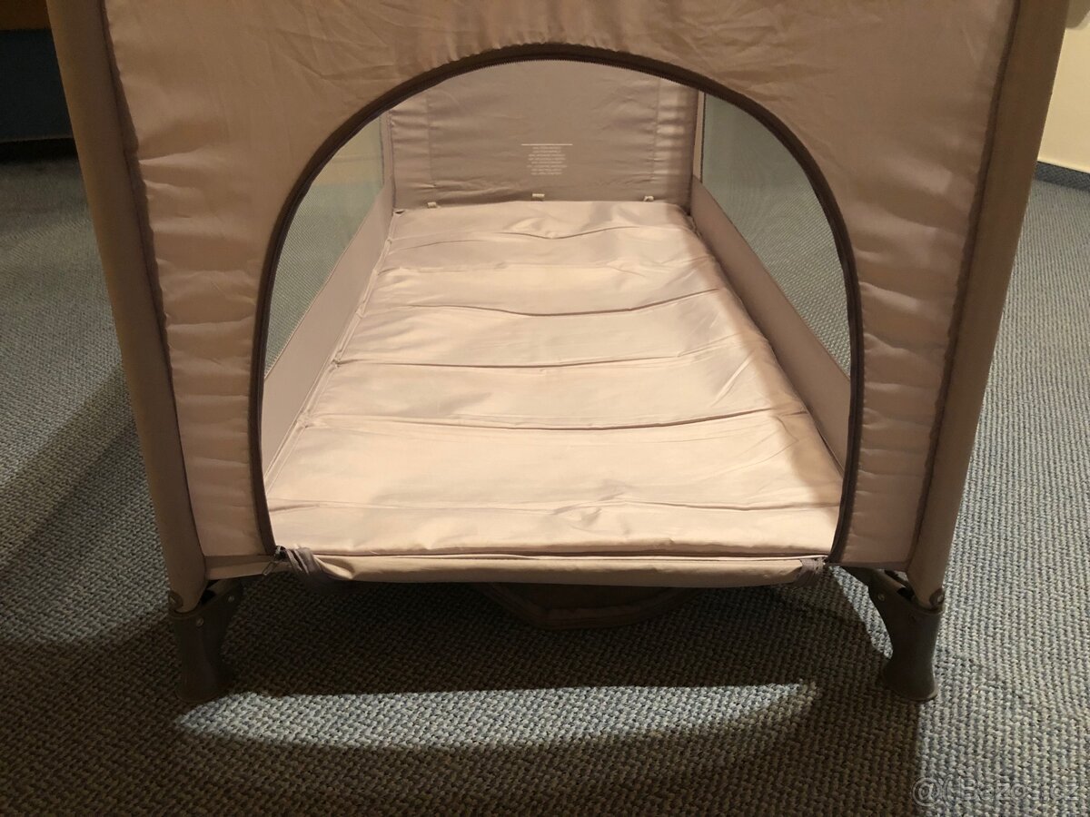 Dětská přenosná postýlka - 6