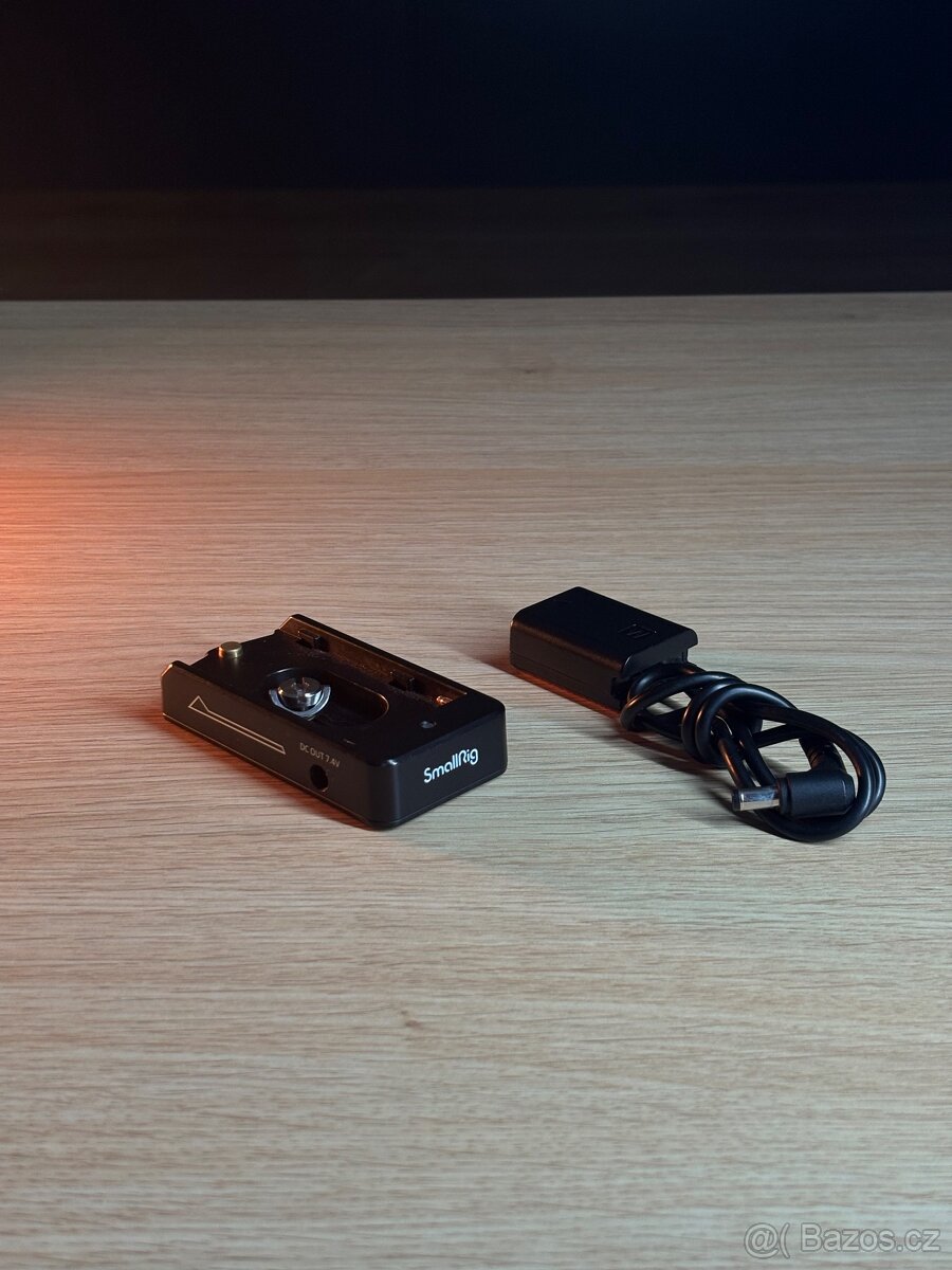 Sony A7 II set - 2 objektivy, mikrofony, filtry sd karta - 6