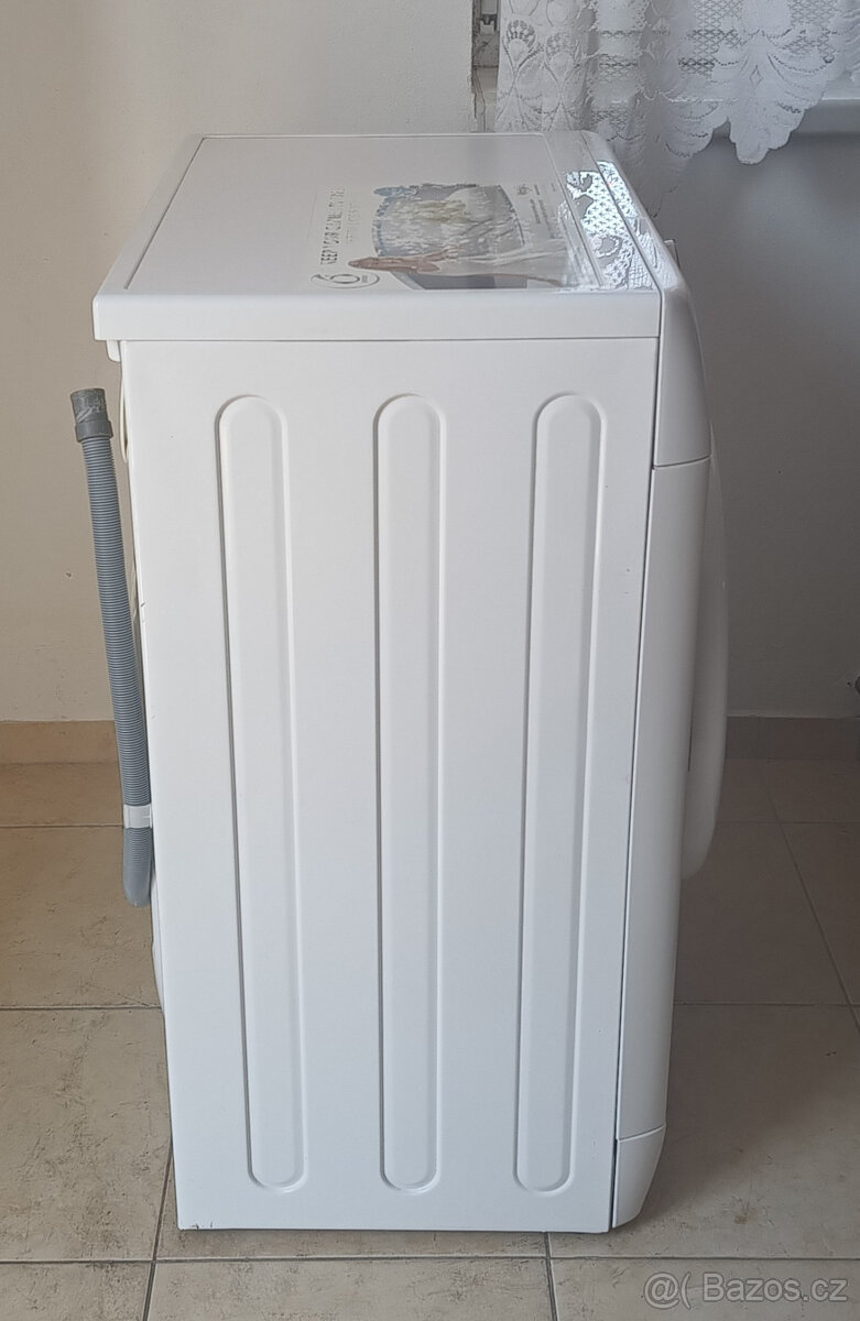 PARNÍ ÚZKÁ PRAČKA WHIRLPOOL 7KG - 1200ot. - A+++ - 6