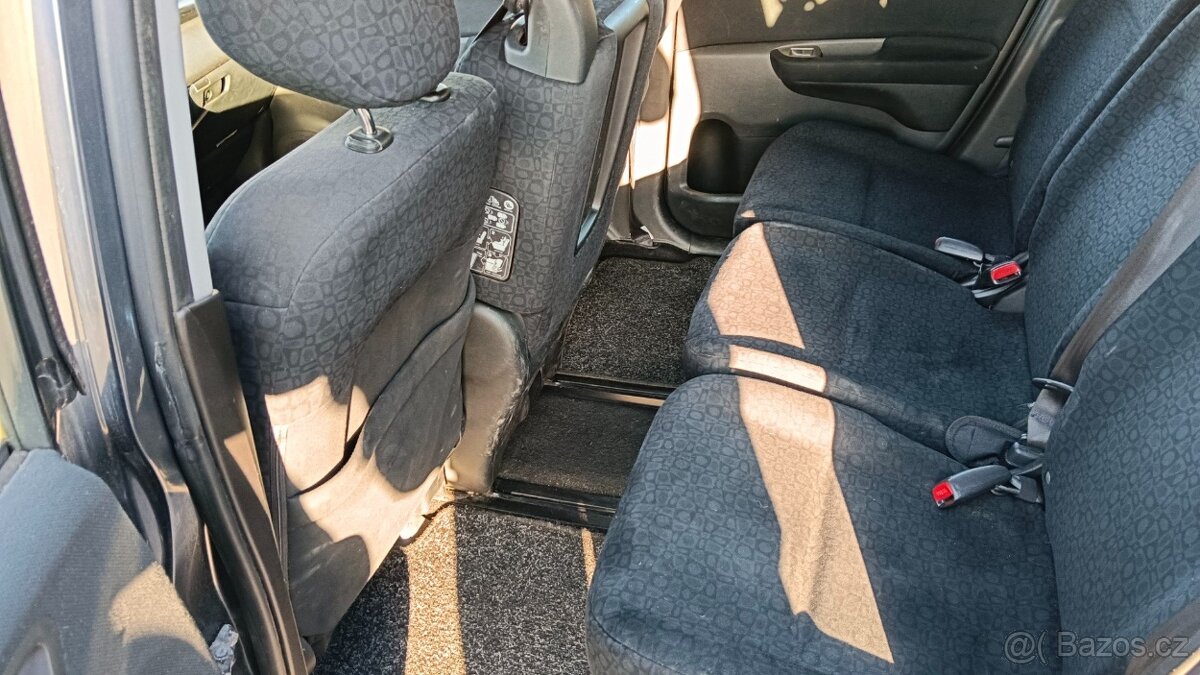 Honda FR-V 2.0 110 KW - 6