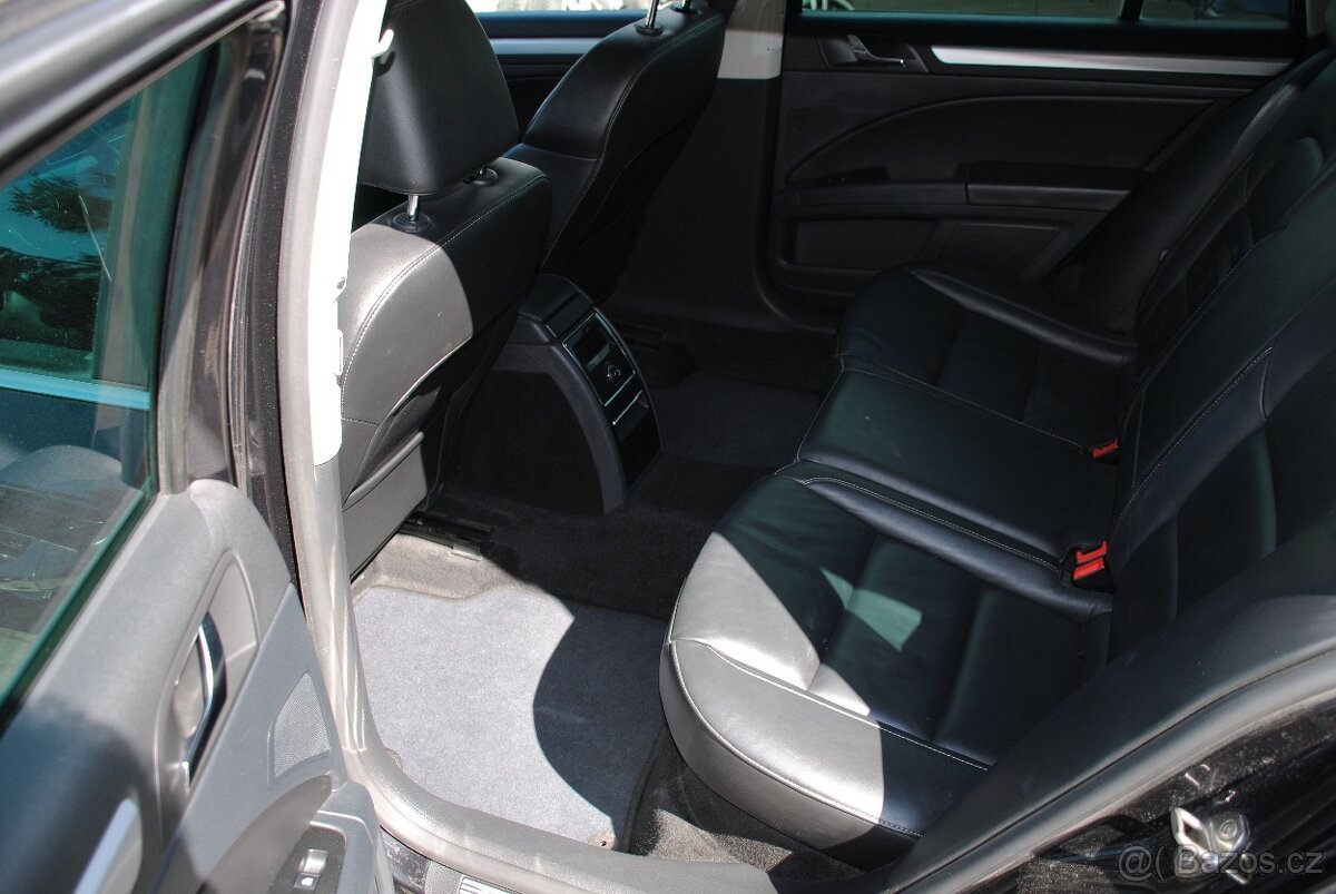 Škoda SUPERB 2 kombi 2.0TDi 125kW - 4x4 - manuál - 6