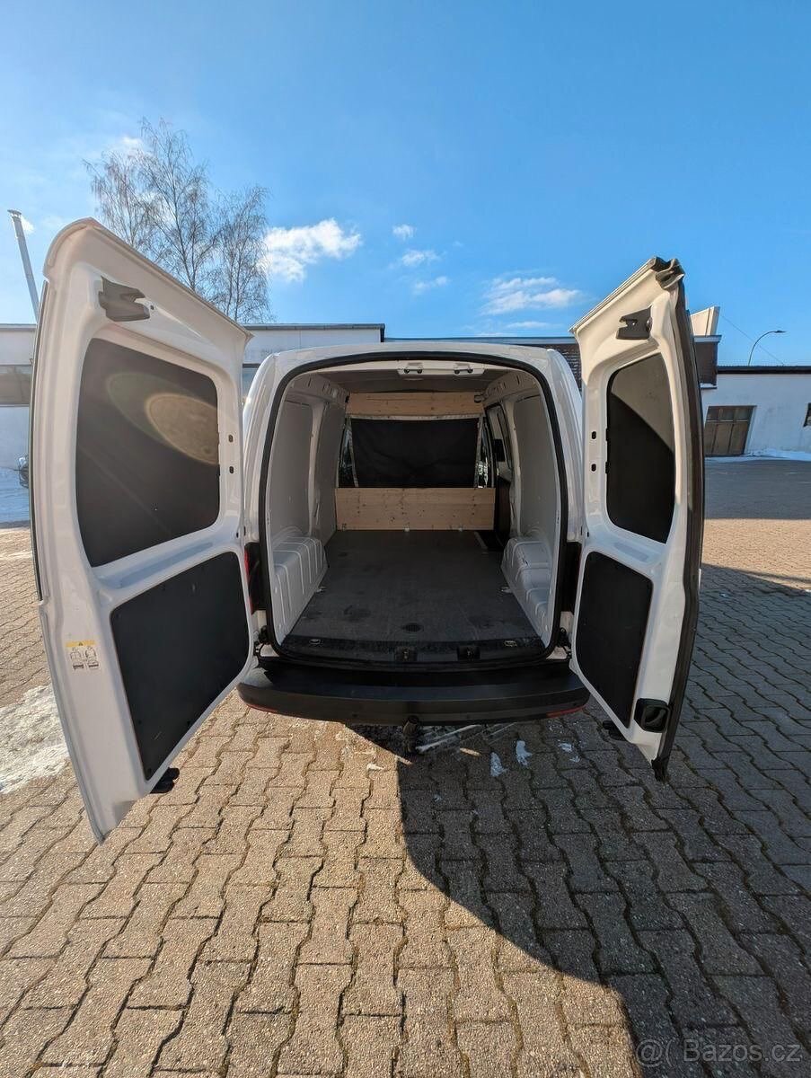 VW Caddy max,2.0 TDi,2016 na splátky - 6