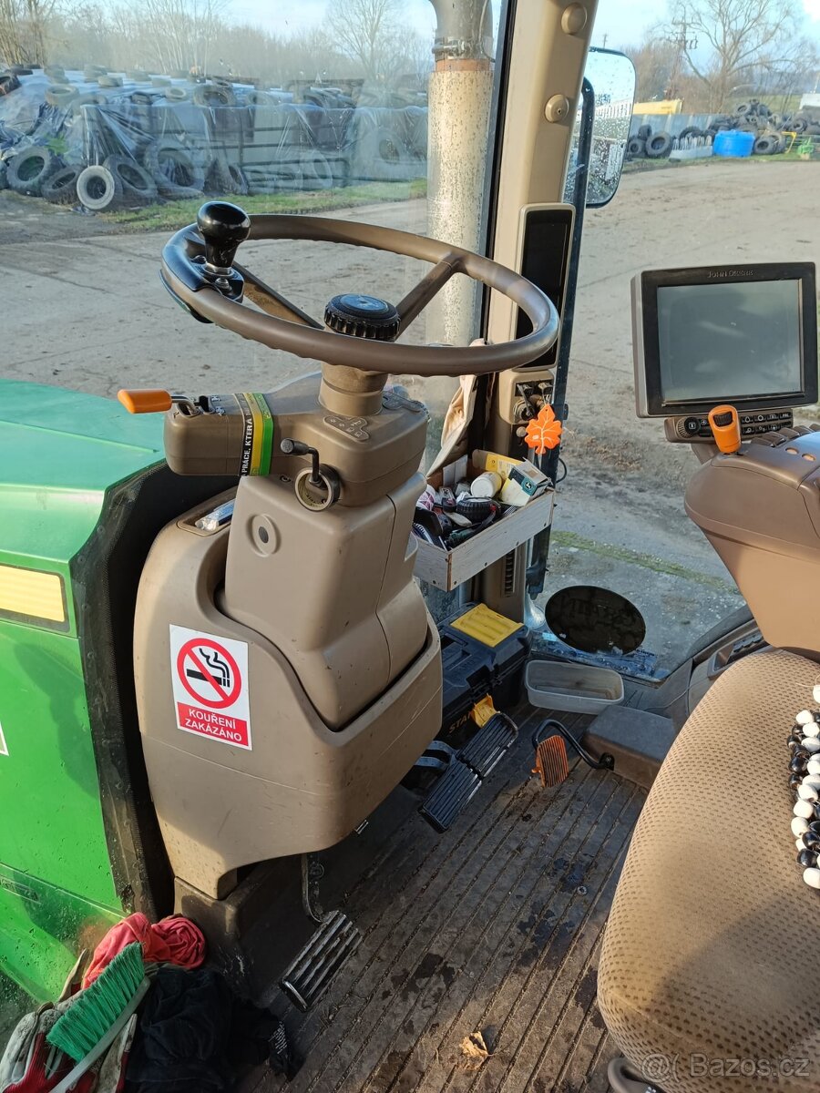 John Deere 7250R e23 - 6