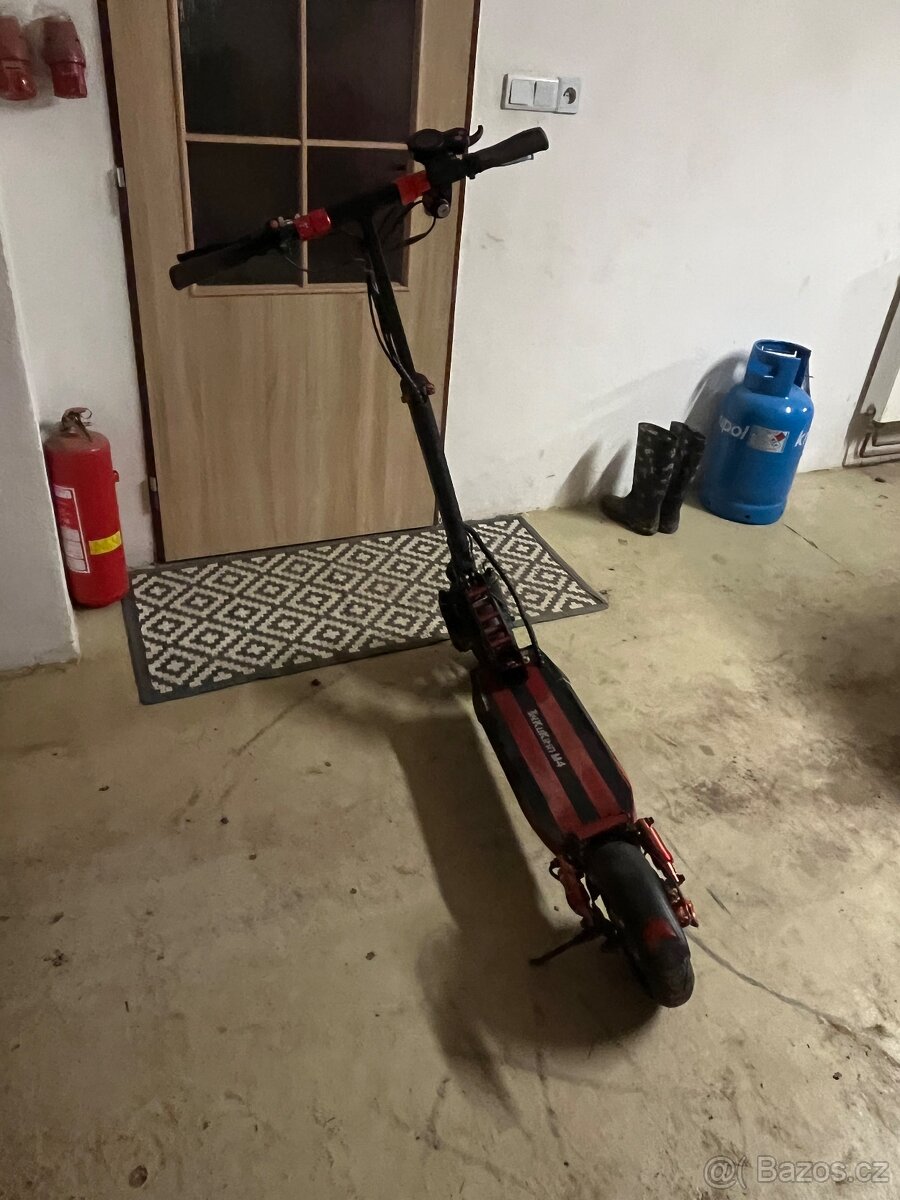 Elektrokoloběžka Kugoo Kukirin M4 - 6