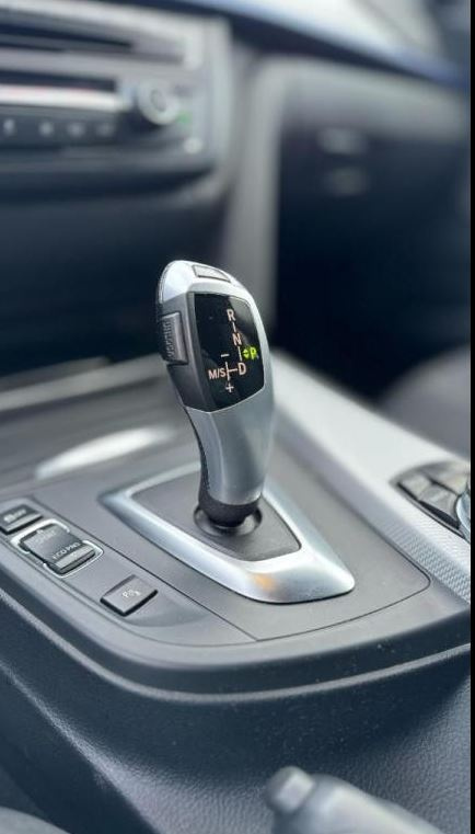 GT 325d Gran Turismo A/T - 6