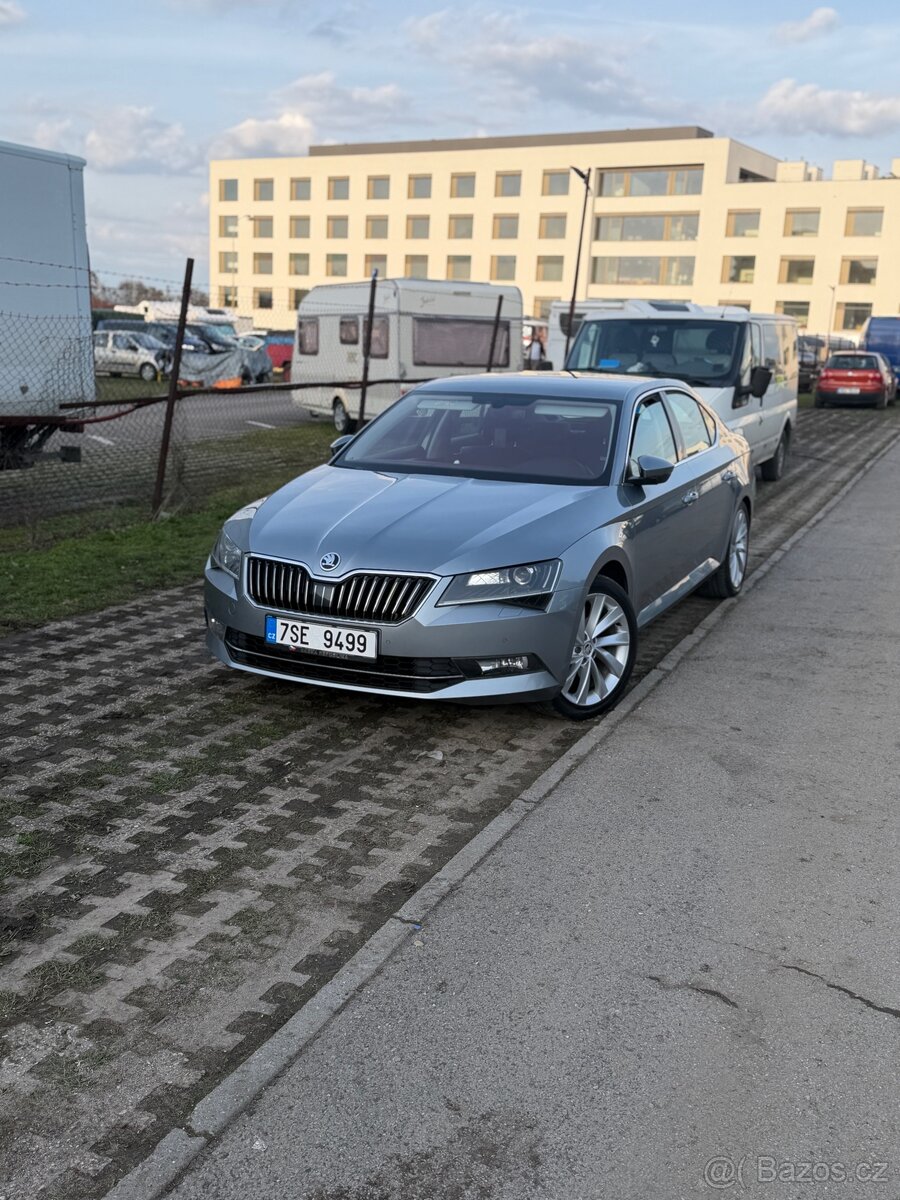 Škoda Superb 2.0tdi automat - 6